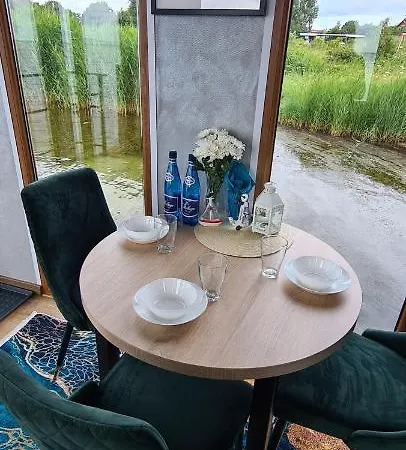 Apartman Na Wodzie - Houseboat Jastarnia