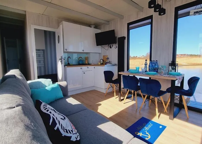 Na Wodzie - Houseboat Апартаменты Ястарня