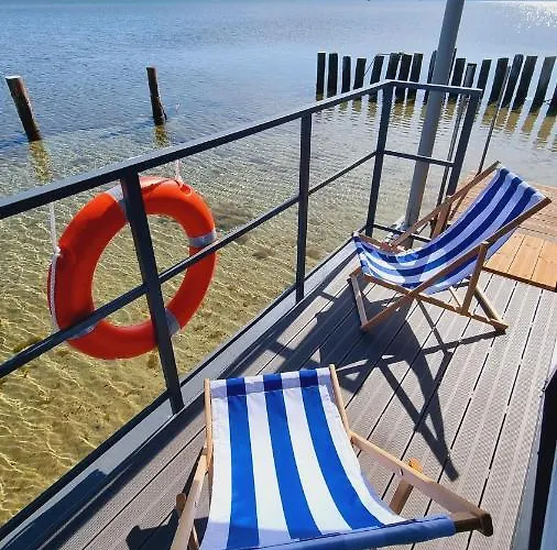 Na Wodzie - Houseboat Апартаменты Ястарня