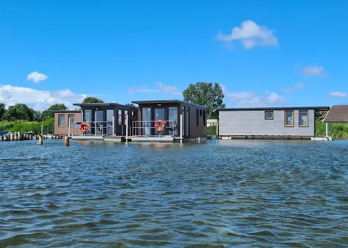 Апартаменты Na Wodzie - Houseboat